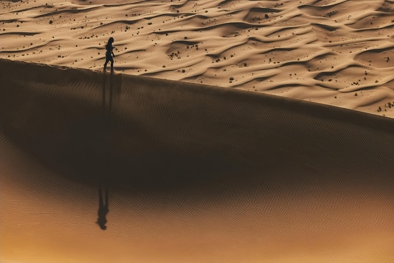 涓夊ぉ鐜╄浆闃垮竷鎵庢瘮,鐜╄浆闃垮竷鎵庢瘮