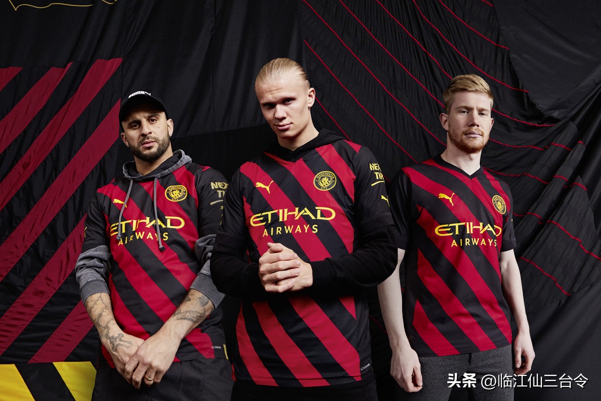 一客场和二客场球衣有什么区别,22-23巴萨第三客场球衣