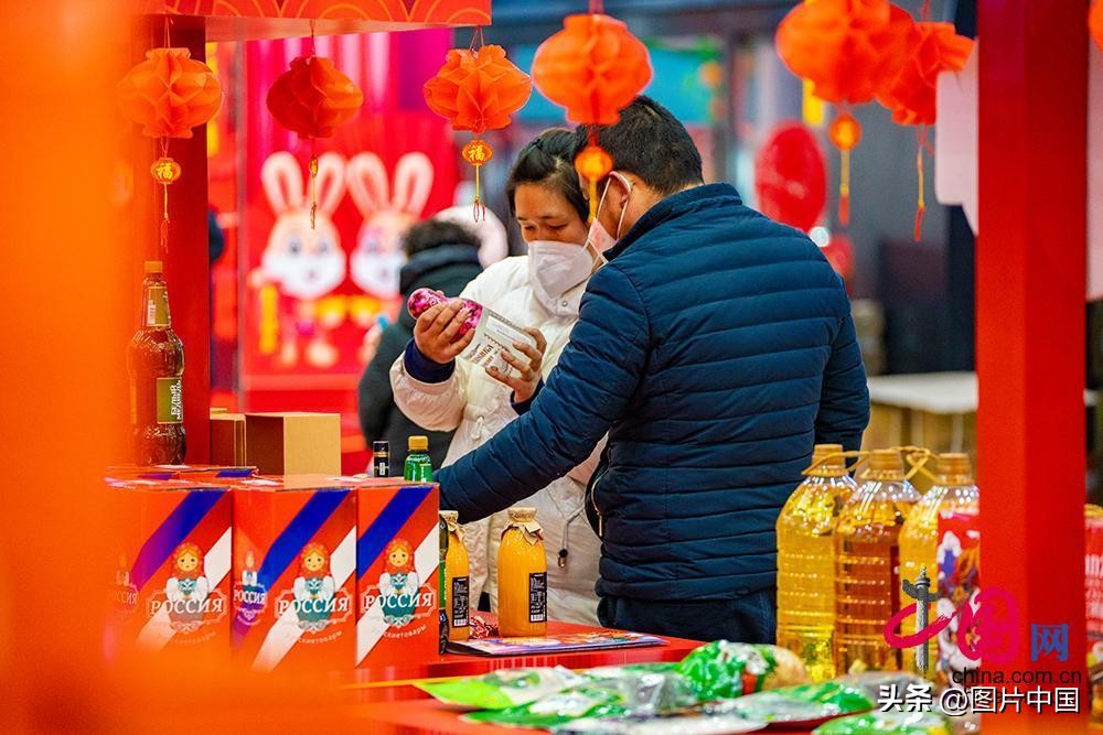 新春走基层年货热销,新春走基层特殊年货宣传