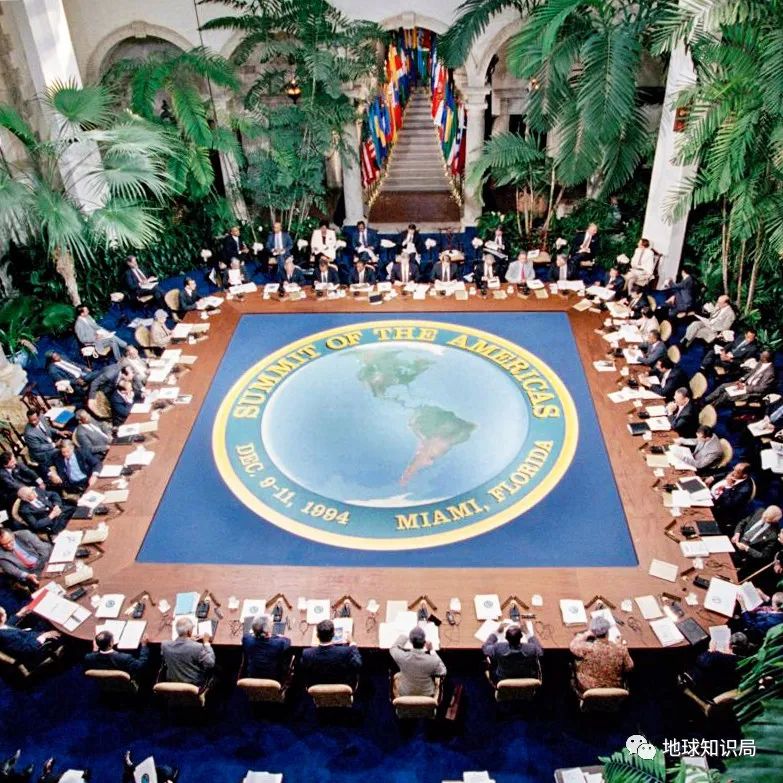 在美国建国中国，坚持了整整一分钟！|地球知识局