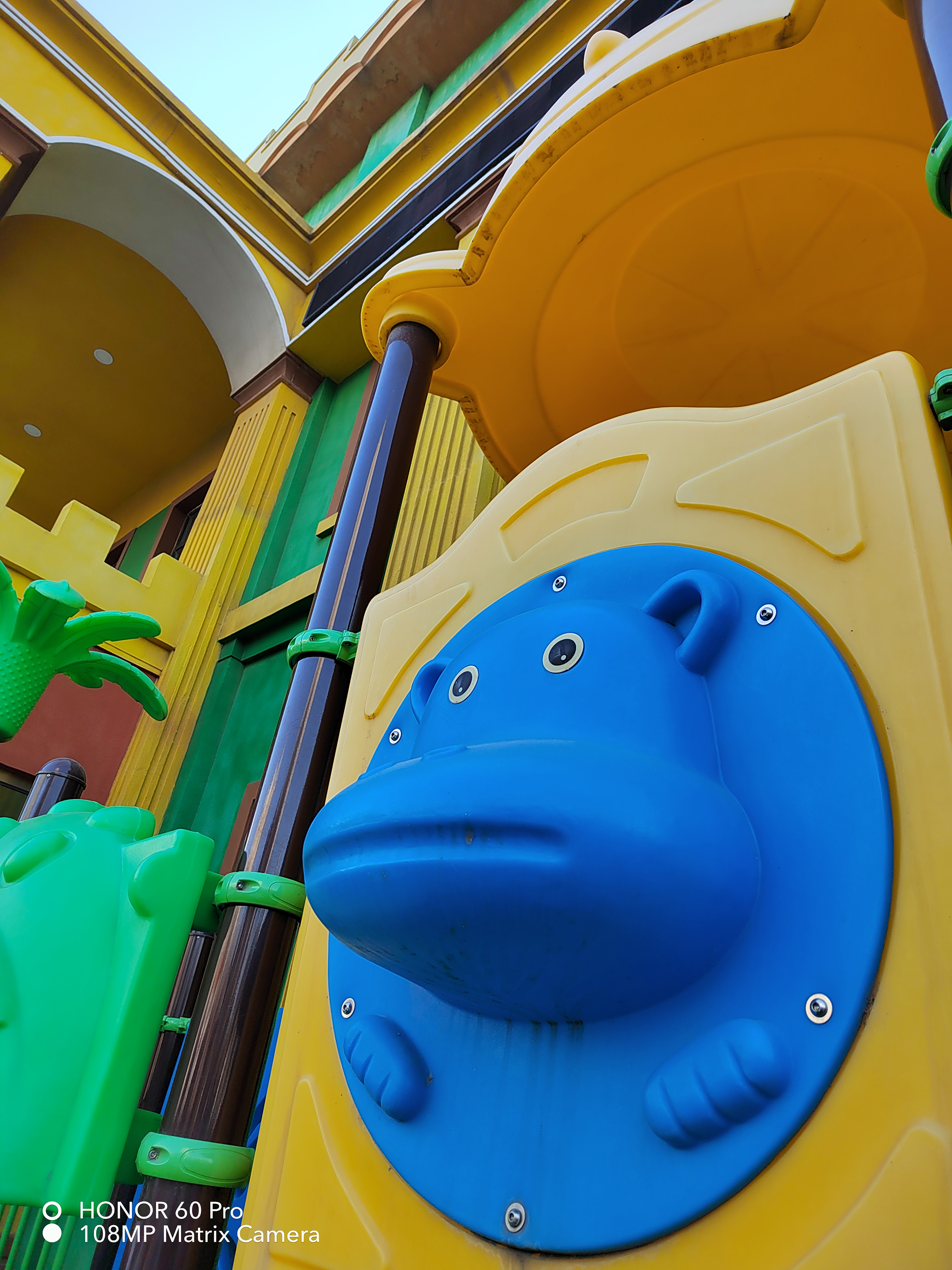 荣耀60Pro钻石排,本土供应链抱团,咋样?民间草根体验不吐不快