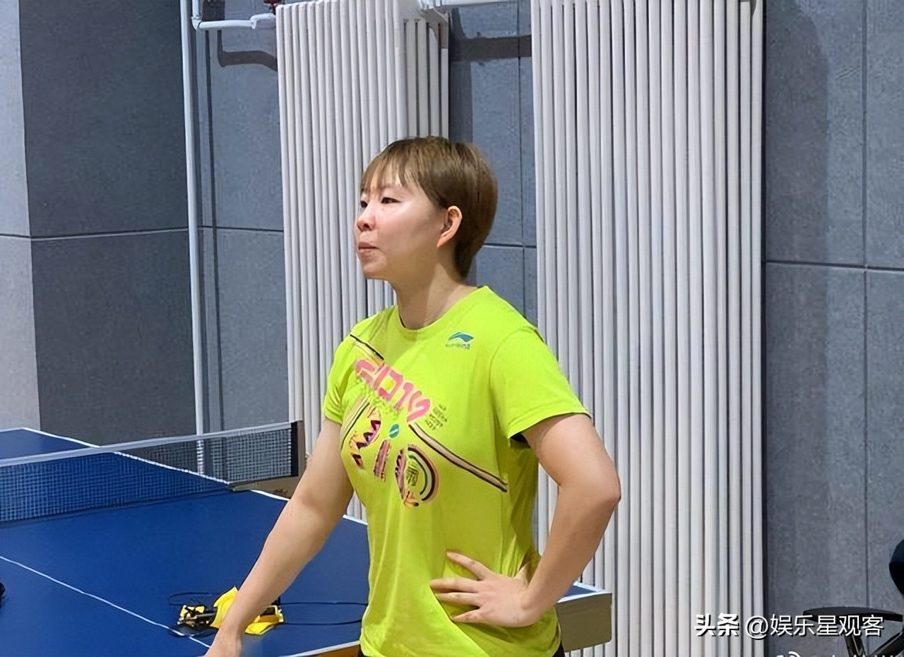 国乒16岁成世界冠军有几个,16岁女乒世界冠军26岁退出国家队