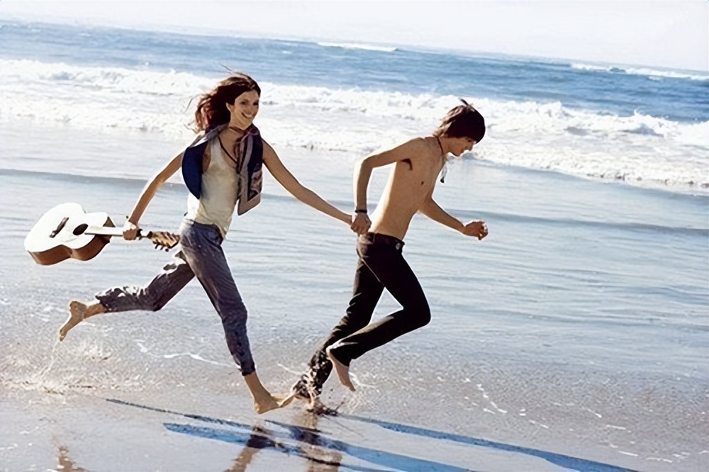 富有哲理的爱情说说语录,人生感悟的经典爱情说说