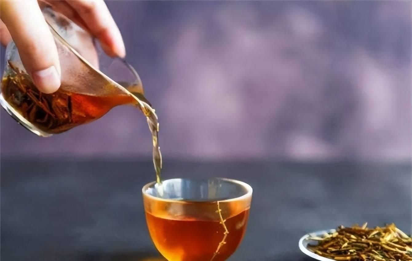 泡茶的水温度多少,泡茶的水温一般是80到100度