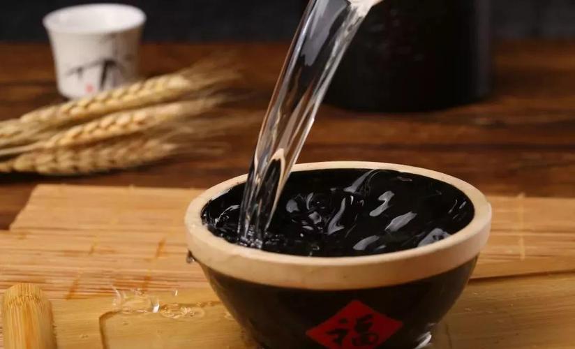 无论去谁家喝酒，这3件事切记不要做，不然再好的感情也会破裂