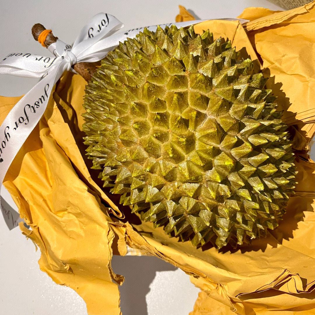 水果价格断崖式下跌,水果榴莲最低价