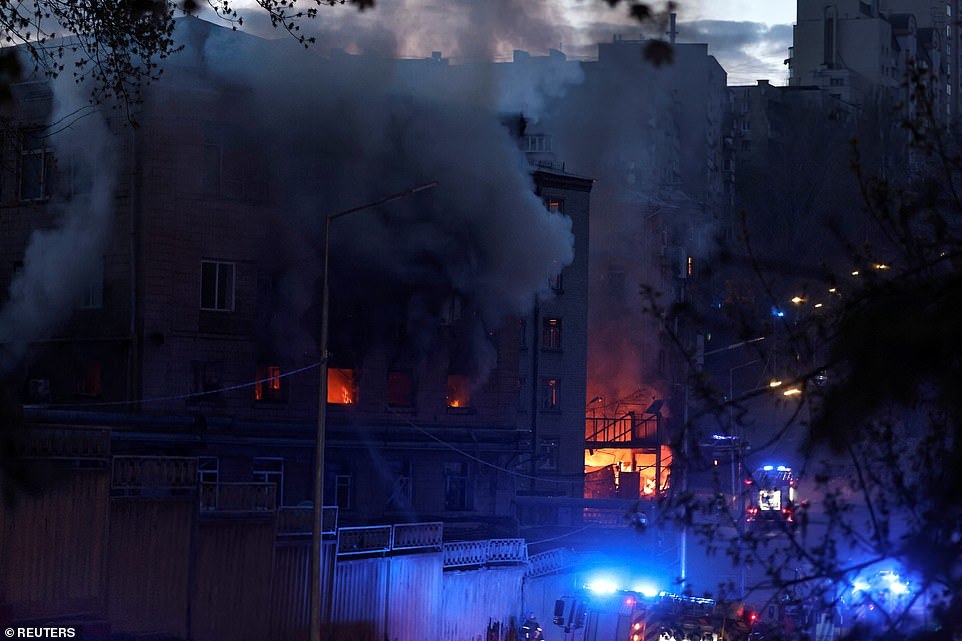 俄罗斯为什么不持续空袭基辅,俄空袭基辅用战术核武器了吗