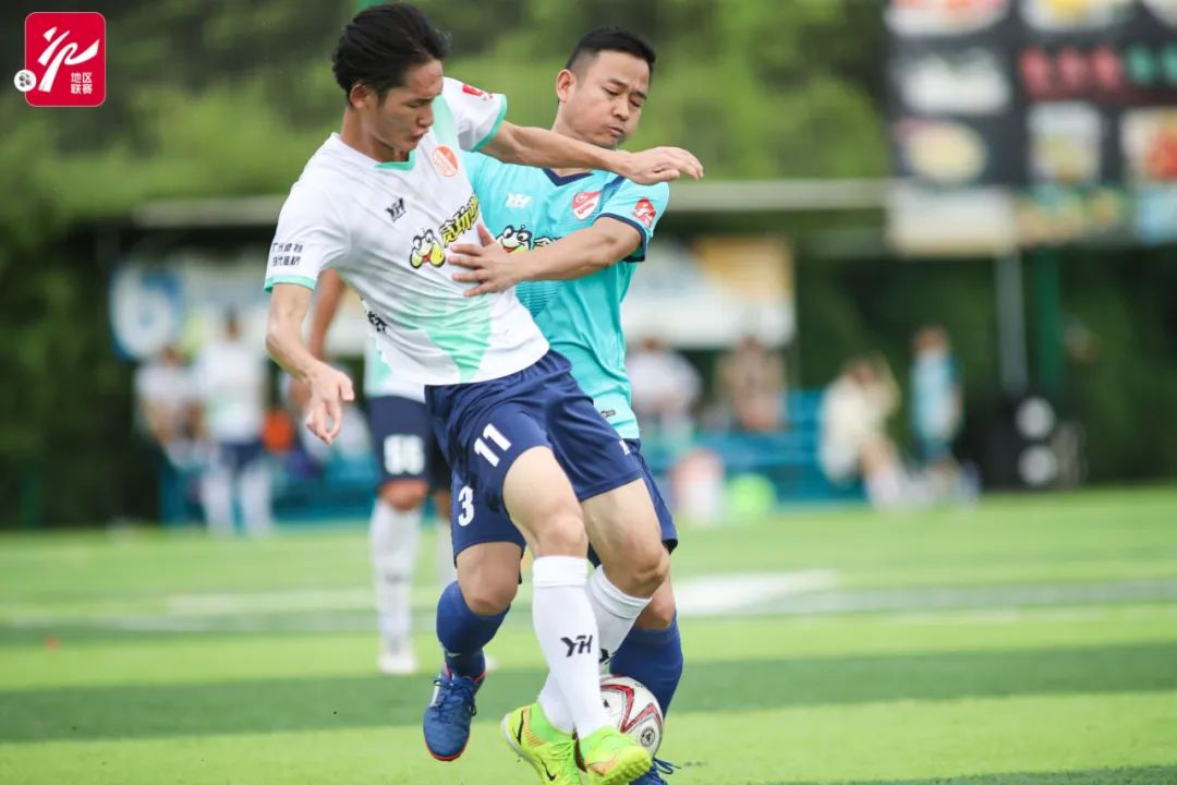 紫禁之巅问鼎天阙,紫禁之巅绝域孤石