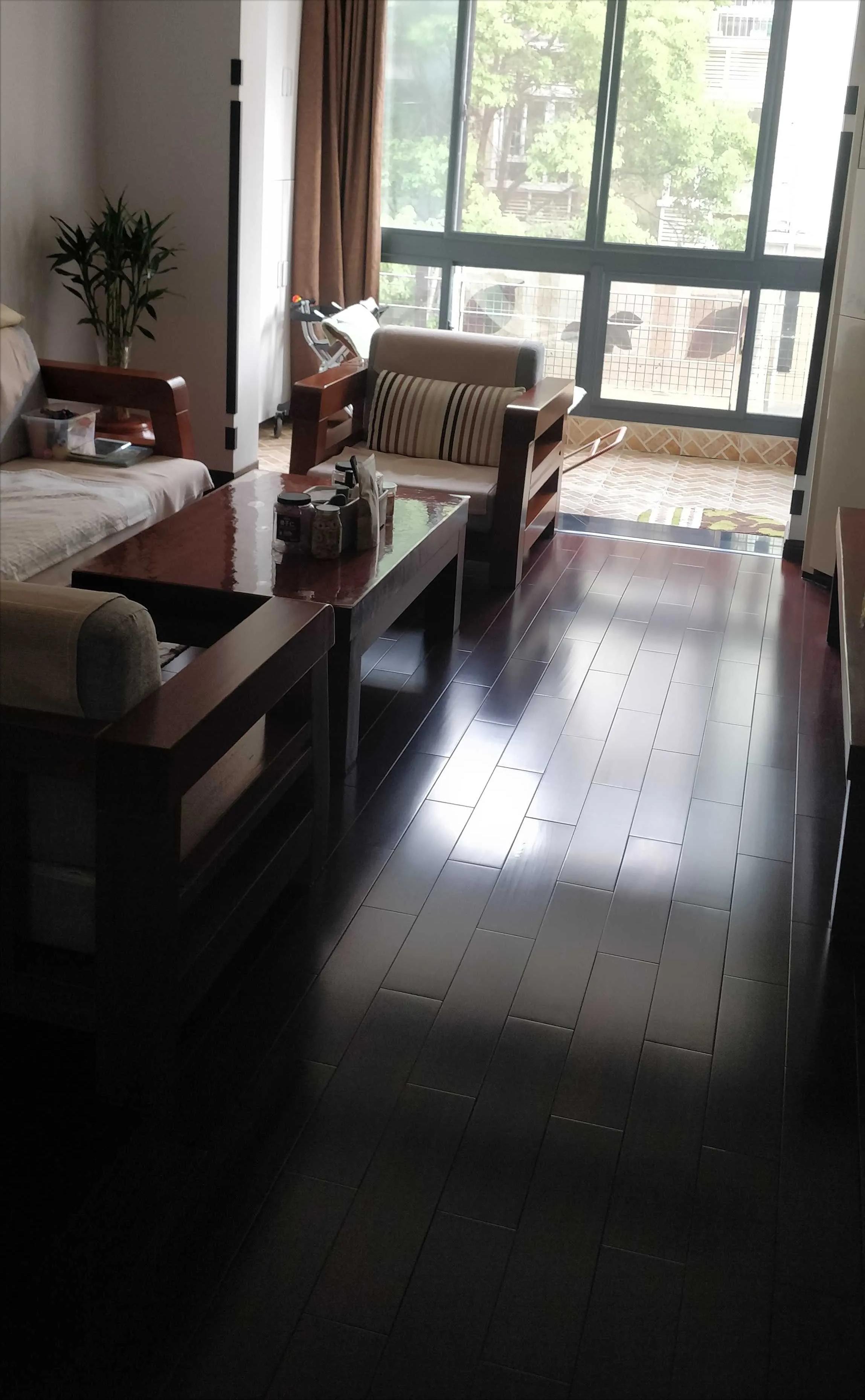 买房木地板好还是地砖好,买房最好用什么地板