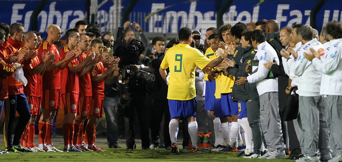 那些你没见过的足球图片,足坛最让人动容的图片