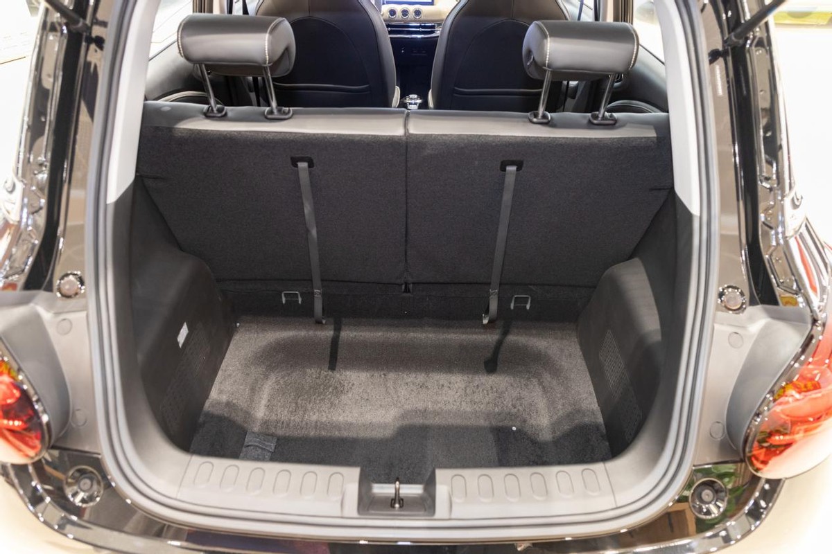 新款五菱缤果外观,外观炫酷续航里程高的新能源汽车