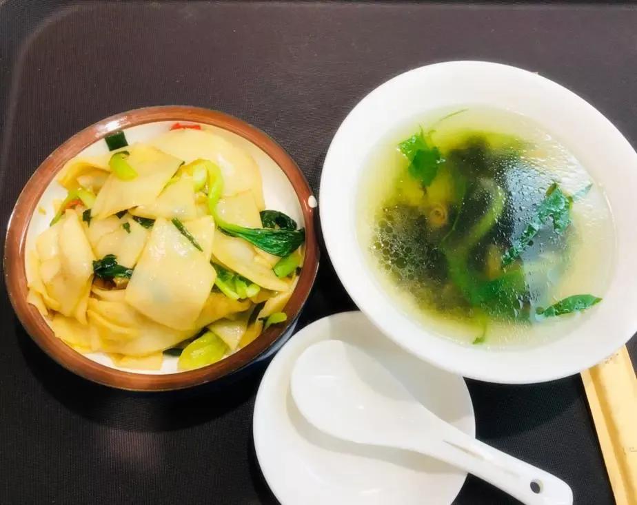 哺乳期奶水少怎样追奶,宝妈奶水少了用什么方法追奶