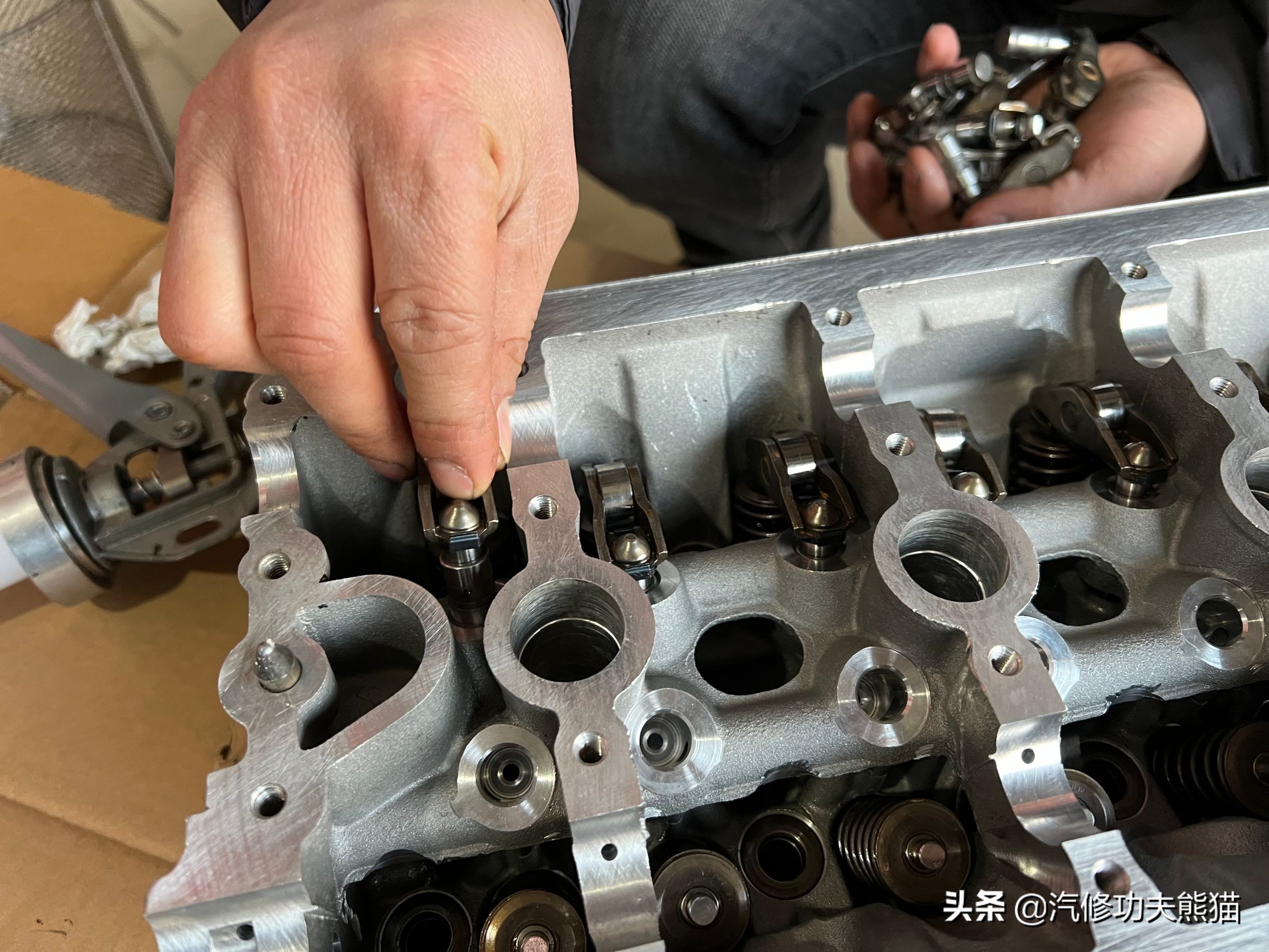 北京维修途观烧机油,途观9万公里严重烧机油原因