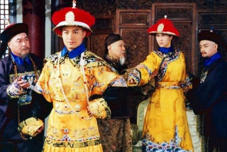 顺治最后为什么不传位康熙,顺治为什么传位康熙王朝