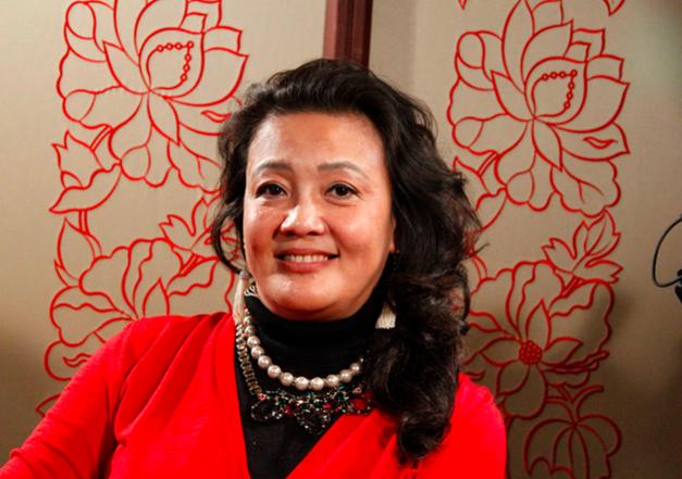 汪小菲身价高还是王思聪身价高,汪小菲妈妈现在身价多少