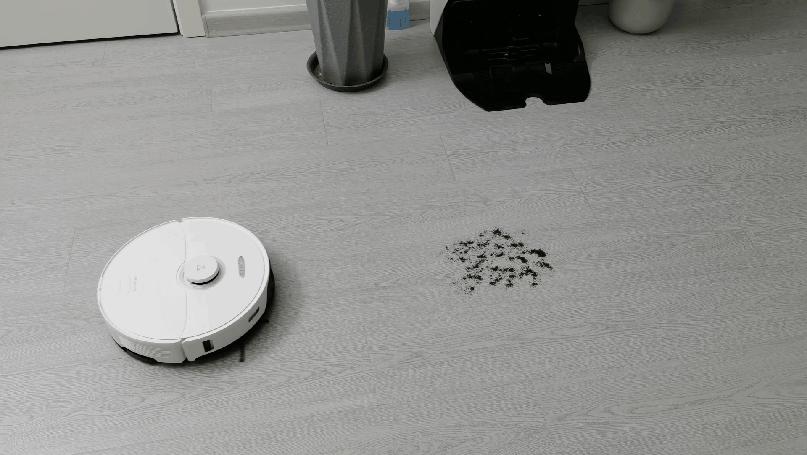 让家里劳动者解放双手，拥有这些实用的小家电将大幅提高生活品质