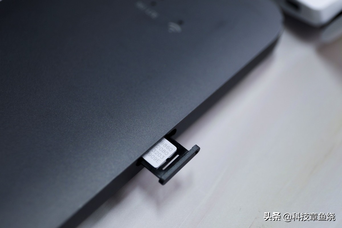 还在忍受酒店不稳定的WiFi？精明出差人士已带上领势随身WiFi