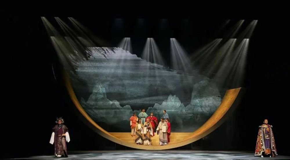 扬秦腔风华，传家国正音——写在被田汉誉为“世界三大最古老剧社之一”的西安易俗社创建110周年之际