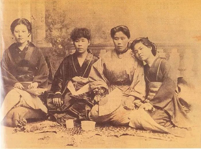 日本禁止AV，反对者却是女性？