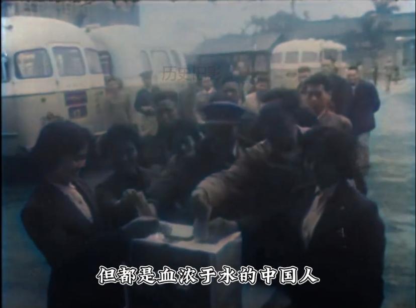 台湾交通专家说：中国大陆的高铁没靠背，女主持人都笑到呛！