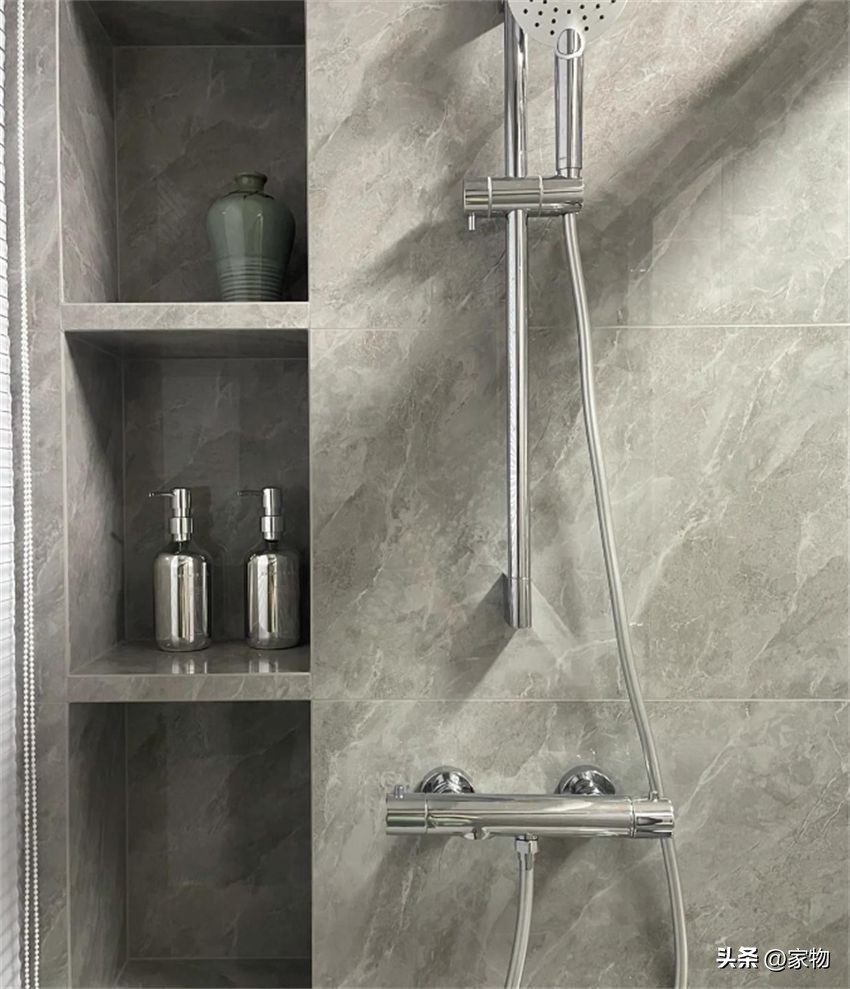 卫生间再大也别装,卫生间装与不装