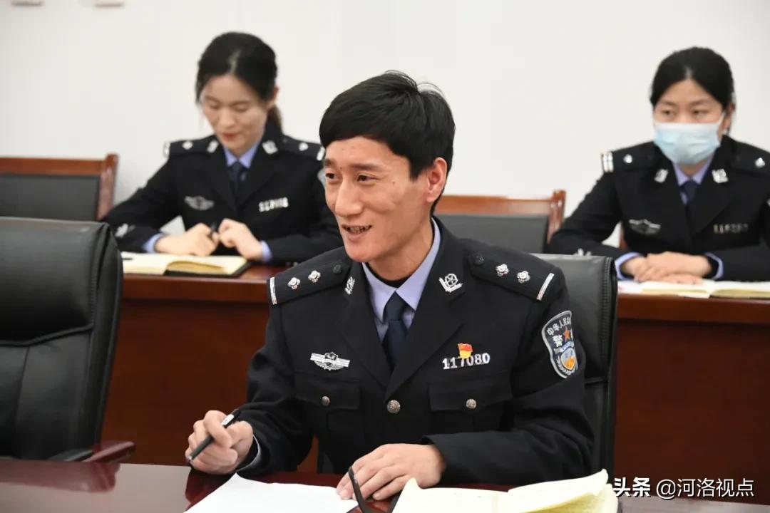 公安组织召开辅警工作会议,召开全体民警辅警会议部署工作