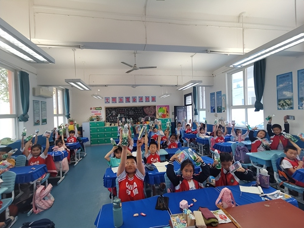 郭镇中心小学庆六一科技艺术节,郭杜乡中心小学直播六一儿童节