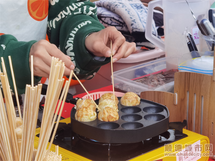 逛花街顺德,逛花街的视频