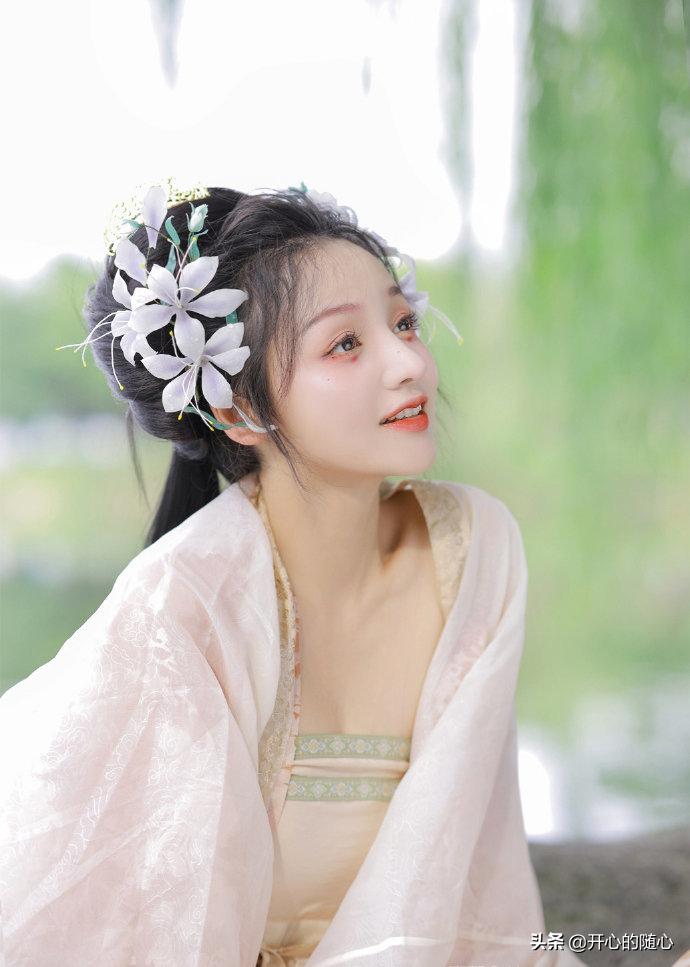 老公老是背着你偷偷藏钱,老公背着我藏私房钱该怎么办