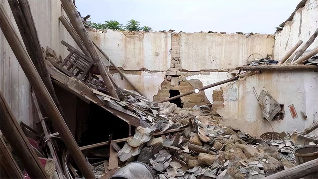 广州最牛的钉子户完整版,广州最牛钉子户10平方赔偿400万