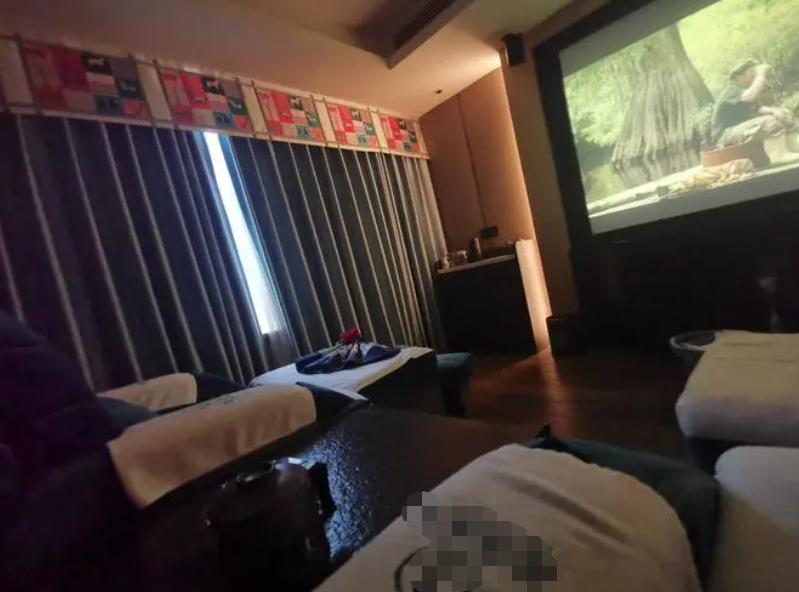 按摩店按摩伤到了怎么赔偿,女子做按摩被索赔10万