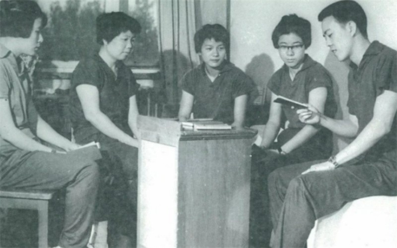 乒乓名将梁丽珍家庭情况,乒乓球运动员梁丽珍简历