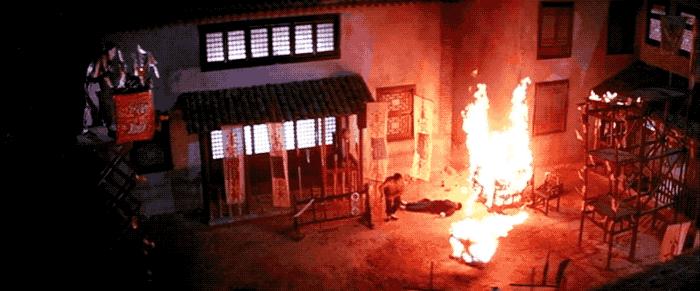 87岁开山鼻祖去世！那个拿命搏的港片时代，捧出的都是巨星