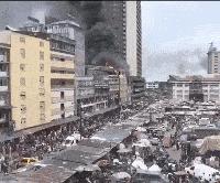 大哥怕是不行了,背是上午踩的,人是下午走的,席是中午吃的