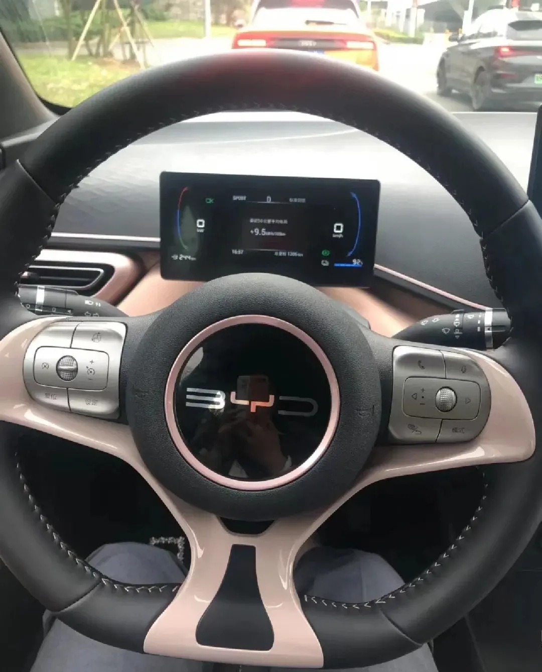 比亚迪秦plusdmi998落地价,比亚迪即将上市的新车型4.7秒破百