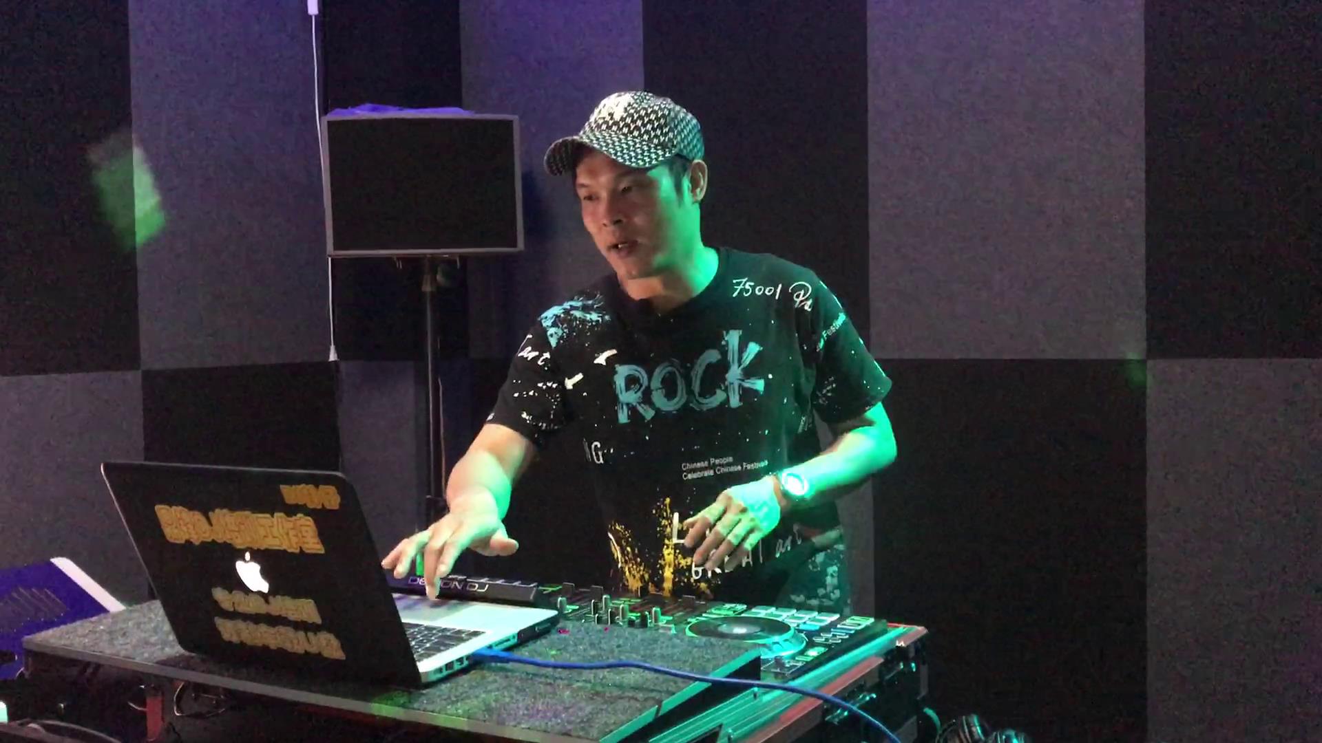 做包房dj有什么要求,成为职业dj需要哪些条件