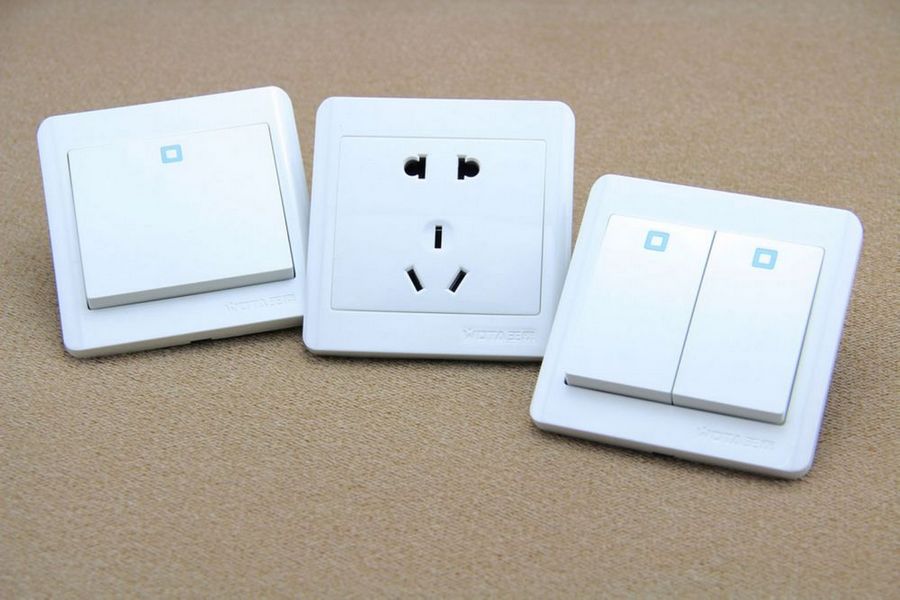 装修买开关插座什么牌子性价比高,家用装修开关插座哪个牌子比较好