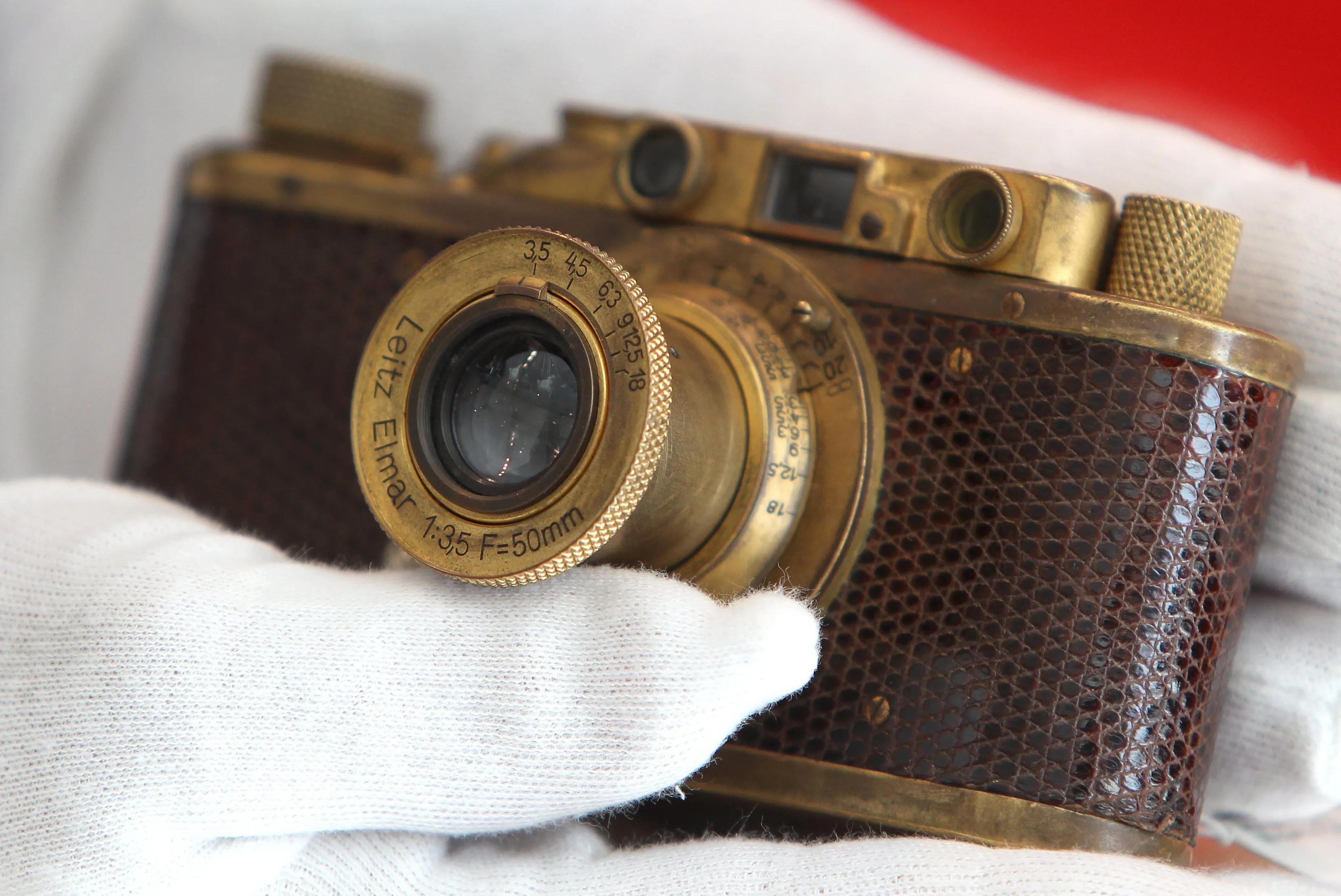 送给别人一台相机,1976年的相机多少钱