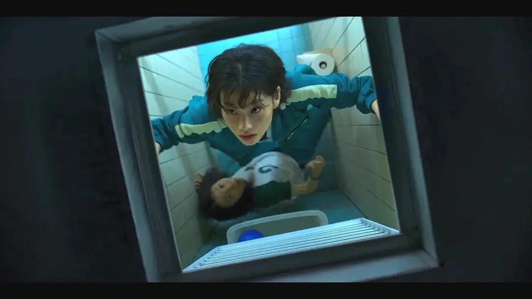 笑话，内娱什么时候敢捧她？