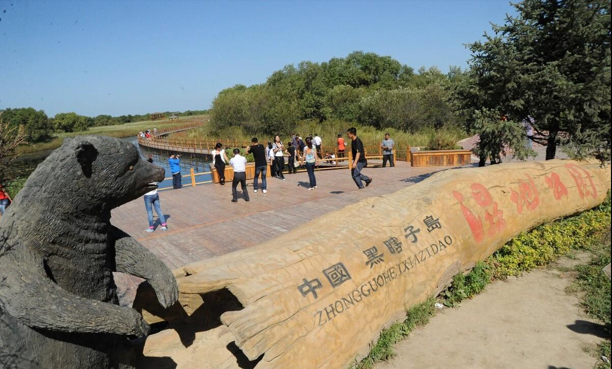 东北“清闲”的机场，每天就一次航班，飞机走后工作人员没事干了