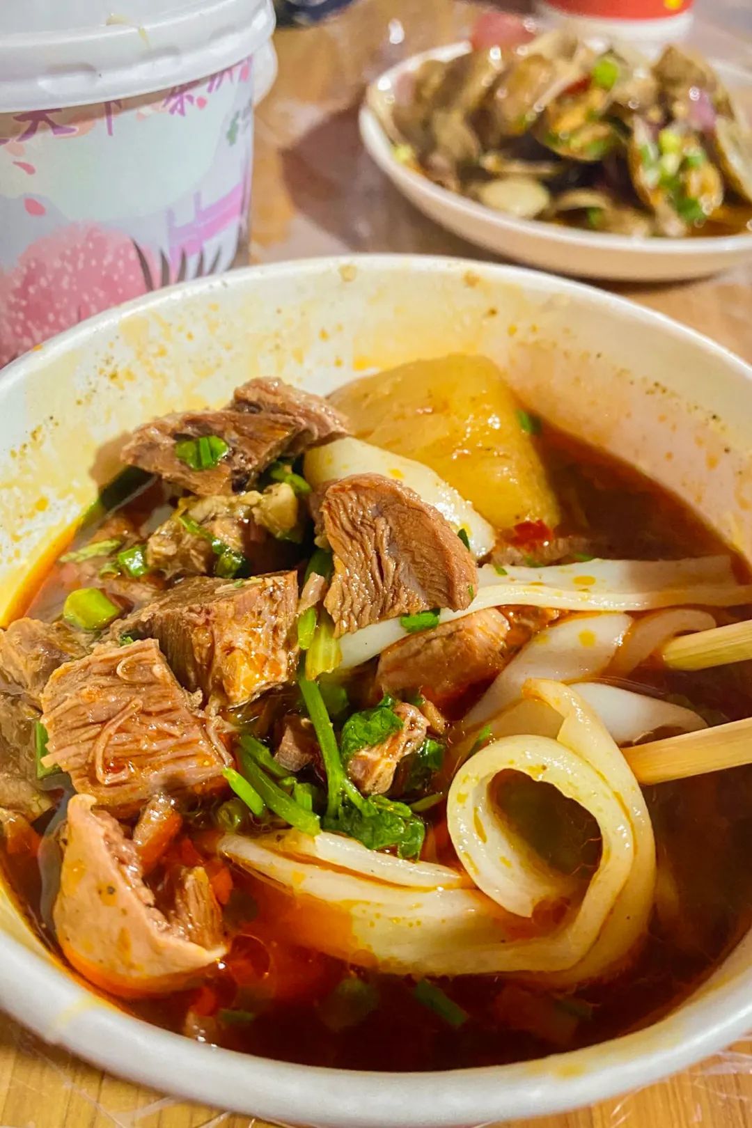 最惨的餐饮业现状,全国餐饮业倒闭数量和开店数量