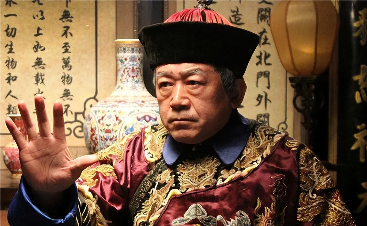 为啥太监有太监味,太监身上有臭味妃子为什么不嫌弃