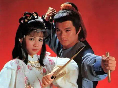 翁美玲和李一桐谁演的黄蓉最好,翁美玲朱茵李一桐版黄蓉