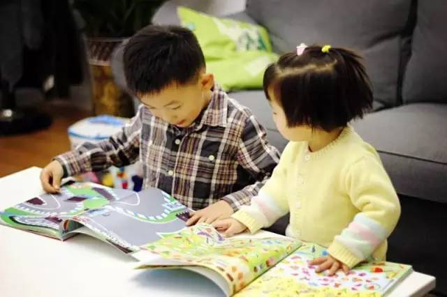 3岁小孩情绪暴躁学习力差,3岁反应迟钝的孩子怎么引导