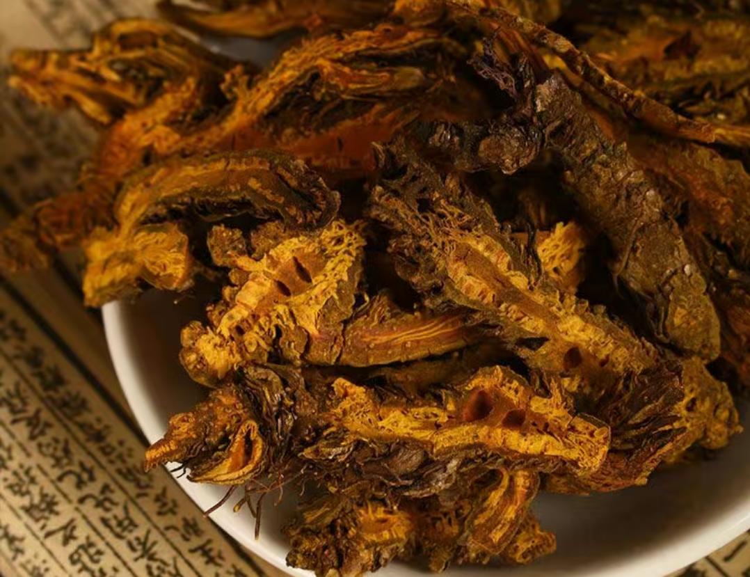 长痘痘怎么内服有用,内服祛痘痘良方