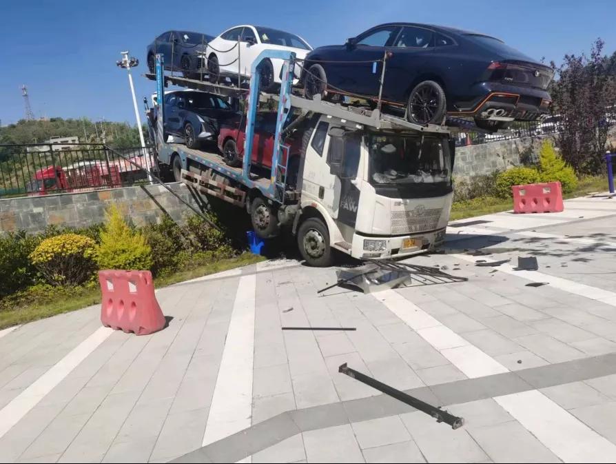 危险货物运输车辆高速服务区,危险货物运输车高速服务区