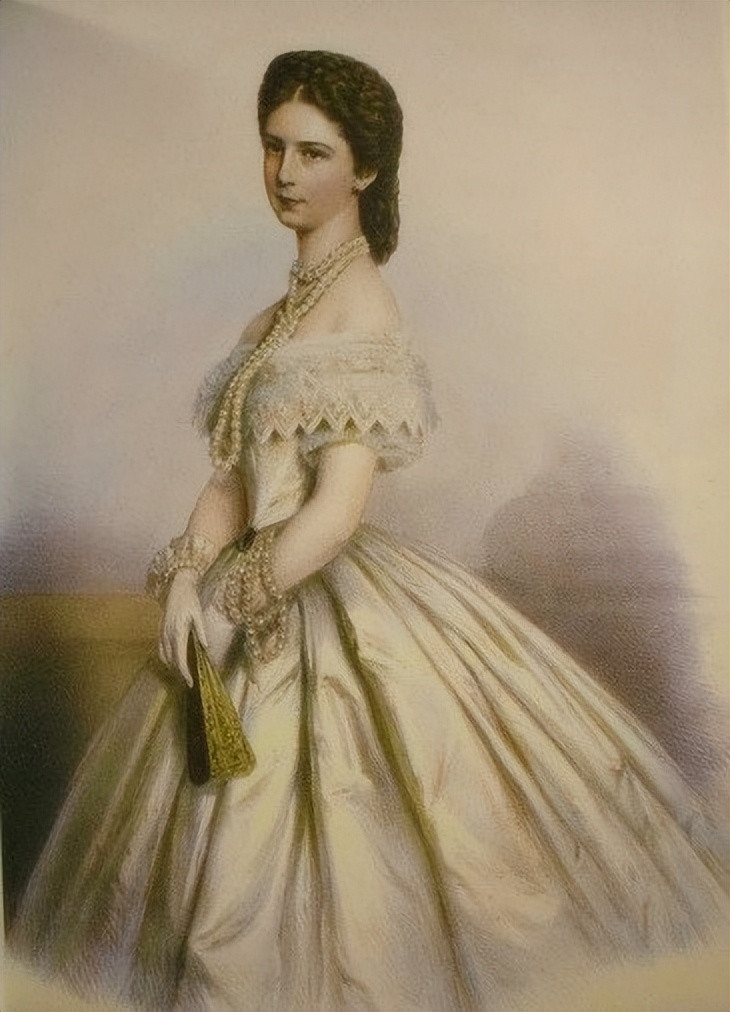 涓栫晫绗竴鑸炲绌跨传鑹茬殑瑁欏瓙,涓栫晫绗竴鑸炲鎯婅壋鍏ㄥ満鍥炴斁