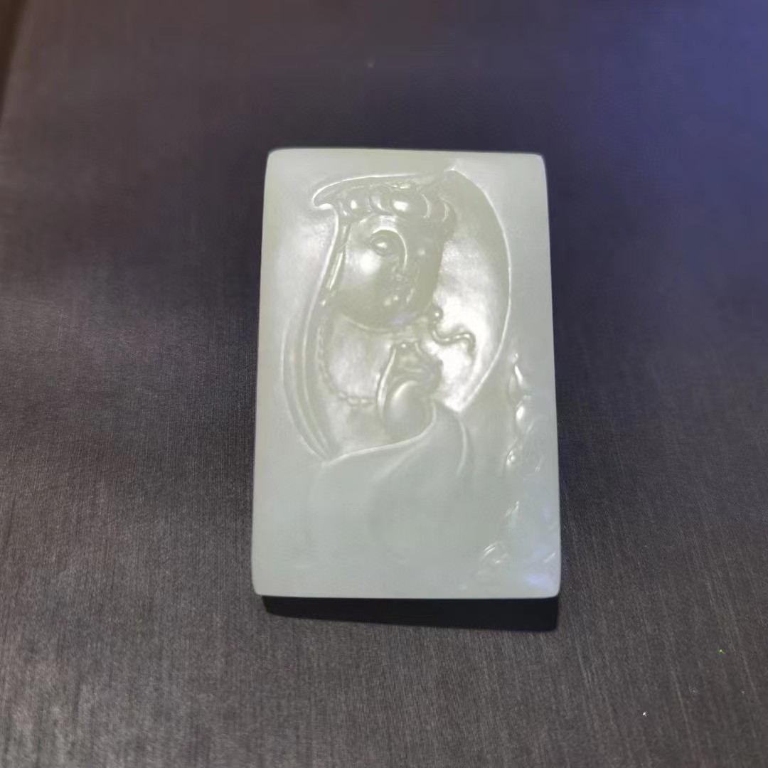 和田玉手镯真假鉴别方法,和田玉碧玉真假的鉴别方法