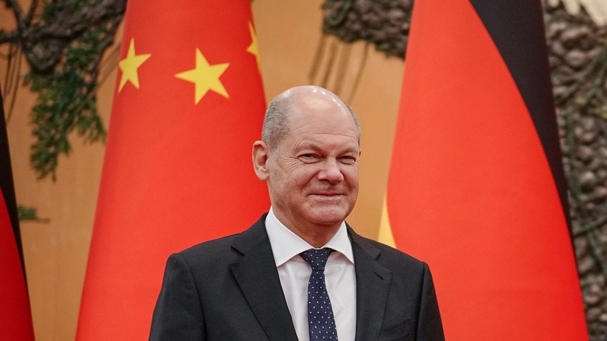 美国在面对美苏冷战采取的措施,美国打赢冷战付出了多大代价