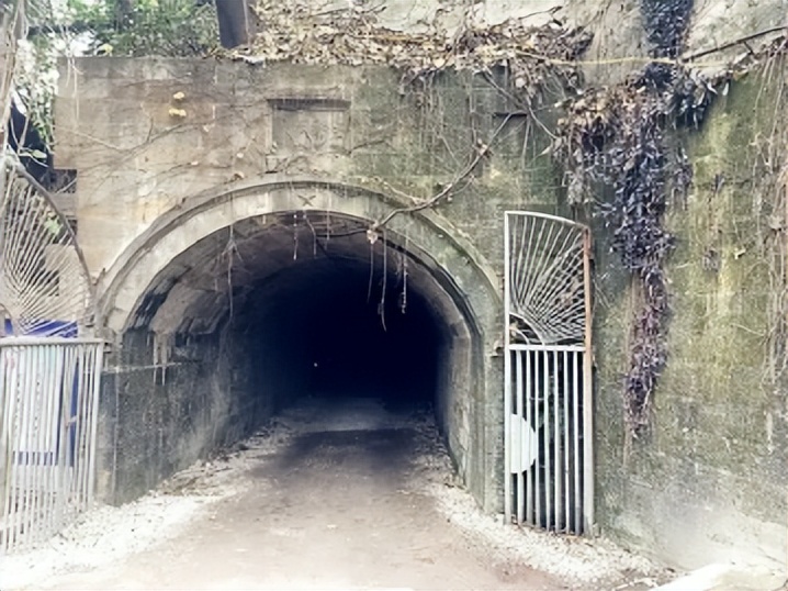 戈尔巴乔夫为什么对苏联这么好,戈尔巴乔夫对苏联的功过如何